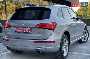 Внедорожник / Кроссовер Audi Q5 2015 в 