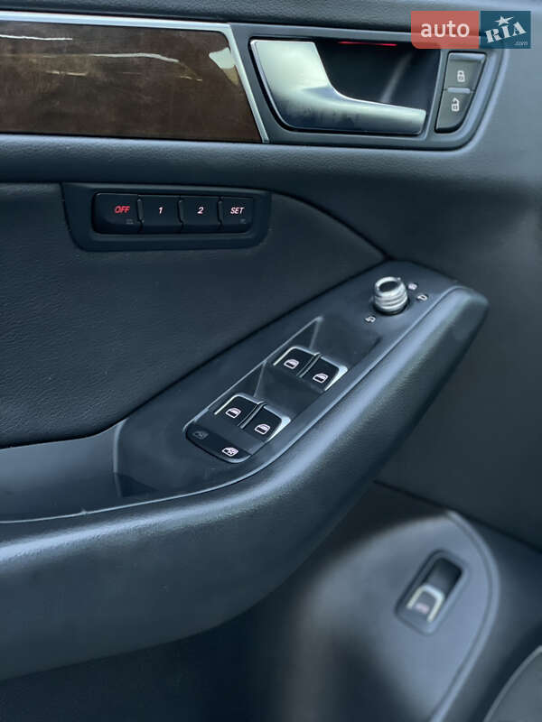 Внедорожник / Кроссовер Audi Q5 2015 в Стрые