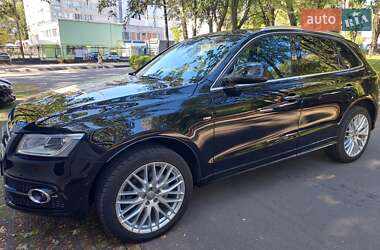 Внедорожник / Кроссовер Audi Q5 2016 в 