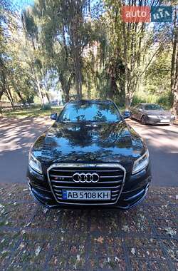Внедорожник / Кроссовер Audi Q5 2016 в 