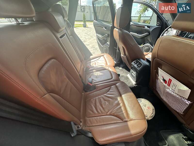Внедорожник / Кроссовер Audi Q5 2011 в Харькове