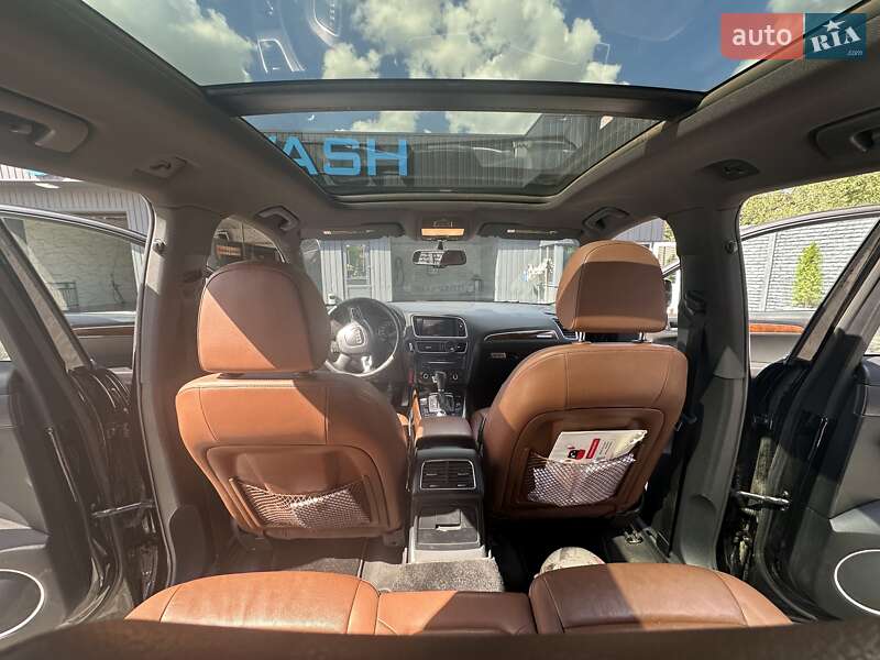 Внедорожник / Кроссовер Audi Q5 2011 в Харькове