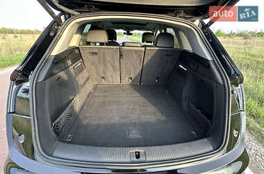 Внедорожник / Кроссовер Audi Q5 2021 в 
