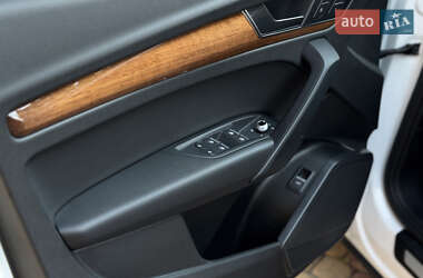 Внедорожник / Кроссовер Audi Q5 2020 в 