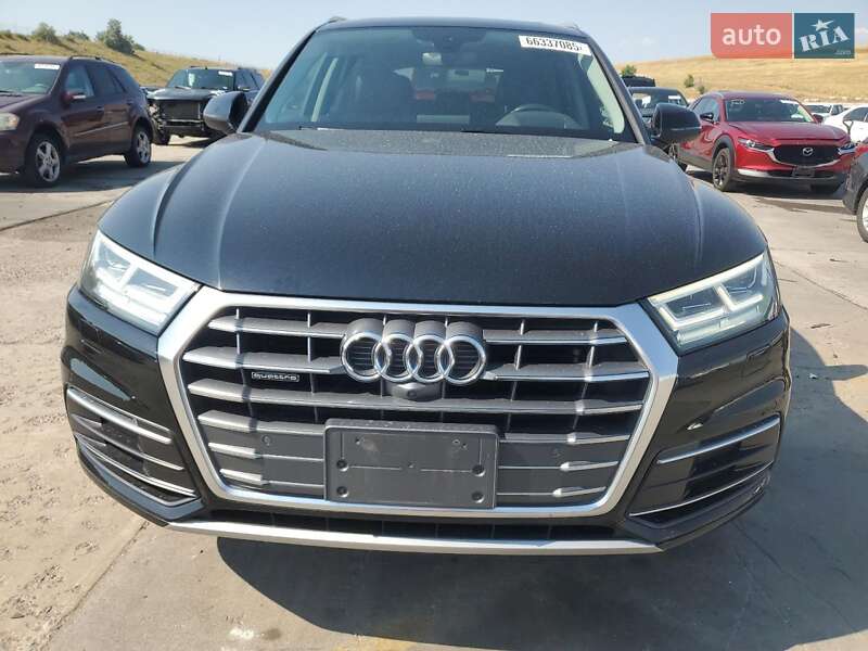 Внедорожник / Кроссовер Audi Q5 2018 в Киеве