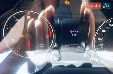 Внедорожник / Кроссовер Audi Q5 2011 в 