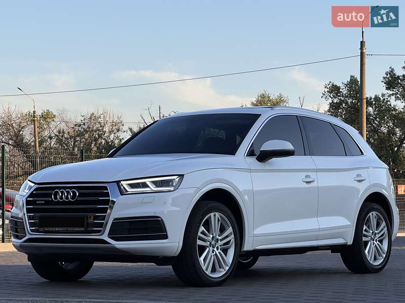 Внедорожник / Кроссовер Audi Q5 2020 в Киеве
