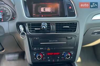 Внедорожник / Кроссовер Audi Q5 2011 в 