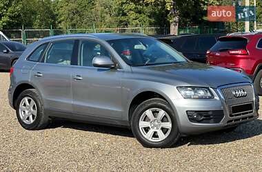 Внедорожник / Кроссовер Audi Q5 2011 в 