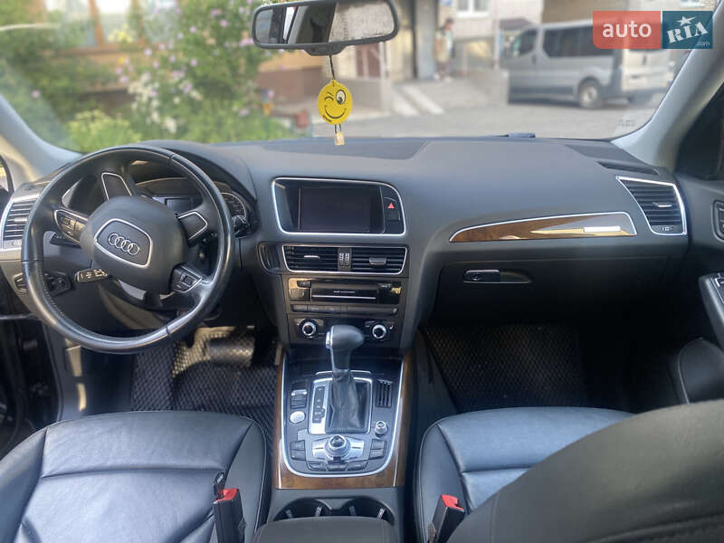 Внедорожник / Кроссовер Audi Q5 2015 в Хмельницком