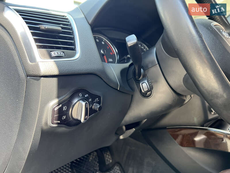 Позашляховик / Кросовер Audi Q5 2015 в Тернополі