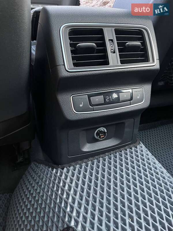 Позашляховик / Кросовер Audi Q5 2017 в Тернополі