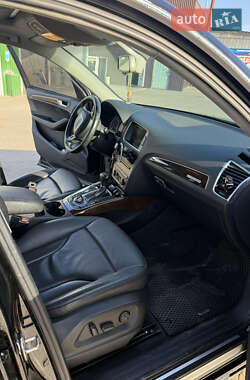 Внедорожник / Кроссовер Audi Q5 2012 в 
