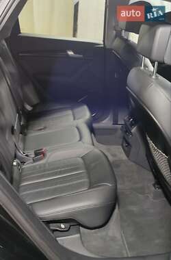 Внедорожник / Кроссовер Audi Q5 2020 в 