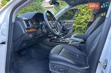 Внедорожник / Кроссовер Audi Q5 2021 в 
