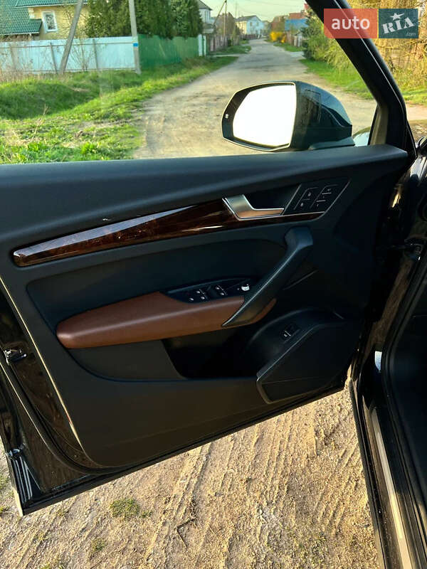 Внедорожник / Кроссовер Audi Q5 2019 в Одессе