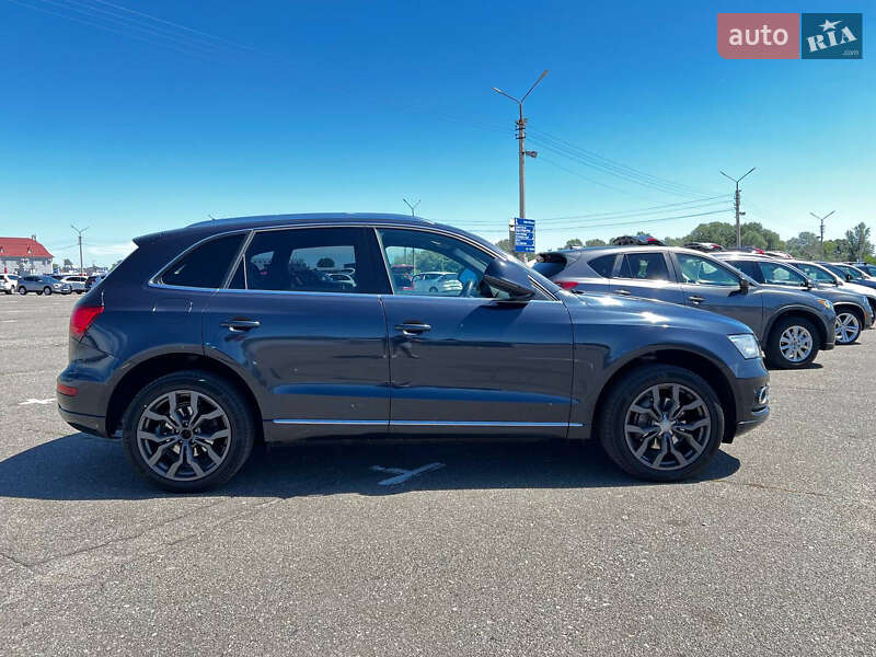 Внедорожник / Кроссовер Audi Q5 2014 в Киеве