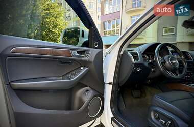Внедорожник / Кроссовер Audi Q5 2014 в 