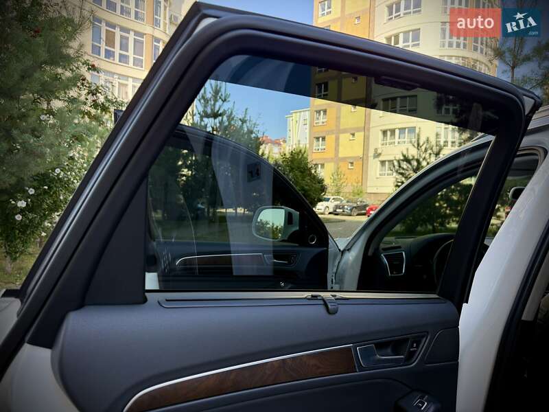 Внедорожник / Кроссовер Audi Q5 2014 в Ивано-Франковске