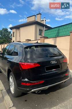 Внедорожник / Кроссовер Audi Q5 2012 в 