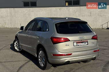 Внедорожник / Кроссовер Audi Q5 2012 в 