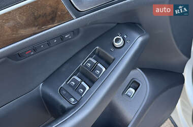 Внедорожник / Кроссовер Audi Q5 2012 в 