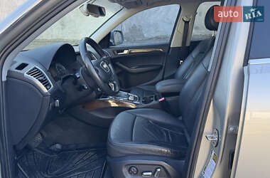 Внедорожник / Кроссовер Audi Q5 2012 в 