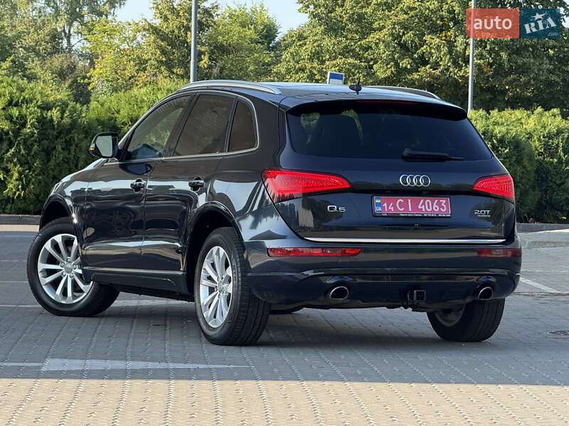 Внедорожник / Кроссовер Audi Q5 2015 в Дрогобыче