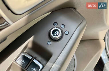 Внедорожник / Кроссовер Audi Q5 2013 в 