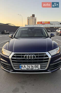 Внедорожник / Кроссовер Audi Q5 2019 в 