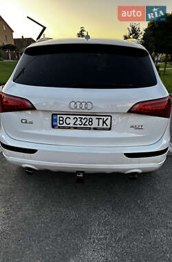 Внедорожник / Кроссовер Audi Q5 2012 в 