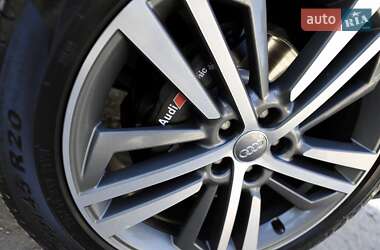 Внедорожник / Кроссовер Audi Q5 2018 в 