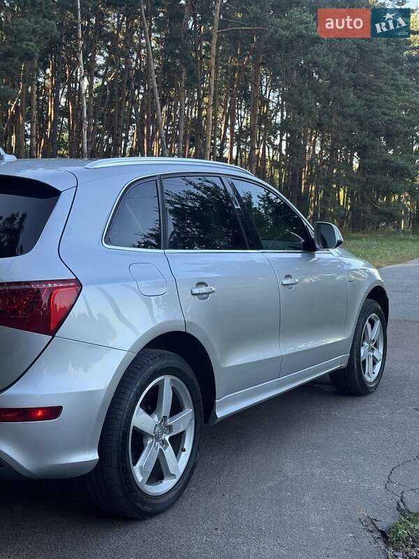 Позашляховик / Кросовер Audi Q5 2011 в Славуті