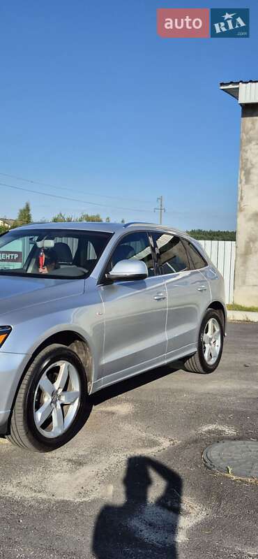 Позашляховик / Кросовер Audi Q5 2011 в Славуті