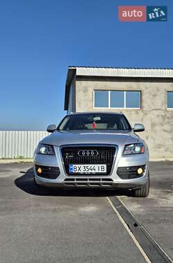 Внедорожник / Кроссовер Audi Q5 2011 в 