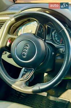 Внедорожник / Кроссовер Audi Q5 2015 в 