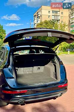 Внедорожник / Кроссовер Audi Q5 2015 в 