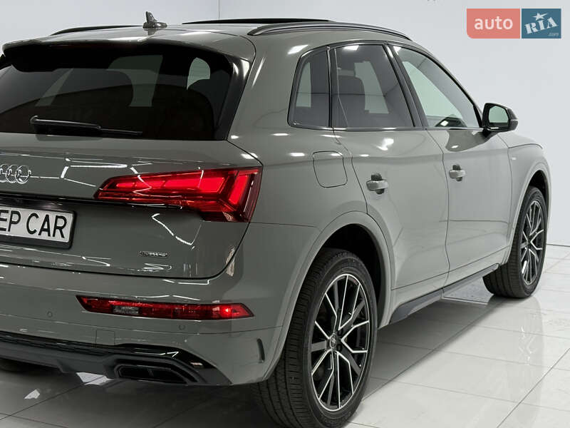 Внедорожник / Кроссовер Audi Q5 2022 в Одессе