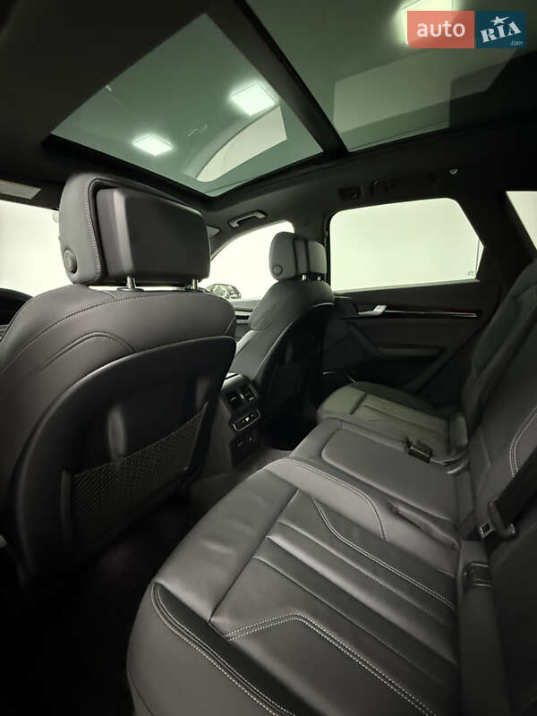 Внедорожник / Кроссовер Audi Q5 2022 в Одессе