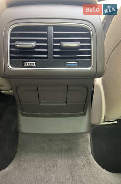 Внедорожник / Кроссовер Audi Q5 2017 в 