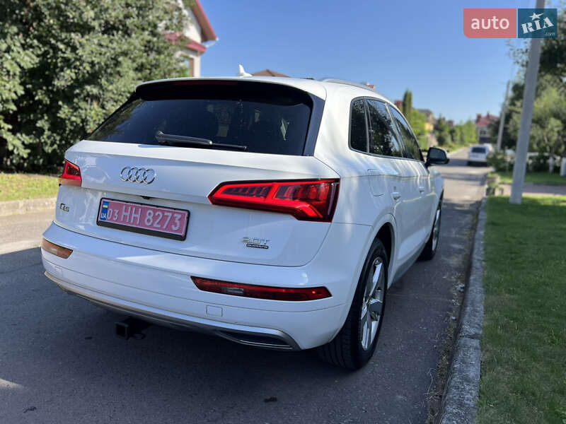 Внедорожник / Кроссовер Audi Q5 2018 в Ровно
