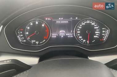 Внедорожник / Кроссовер Audi Q5 2017 в 