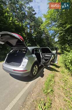 Внедорожник / Кроссовер Audi Q5 2017 в 