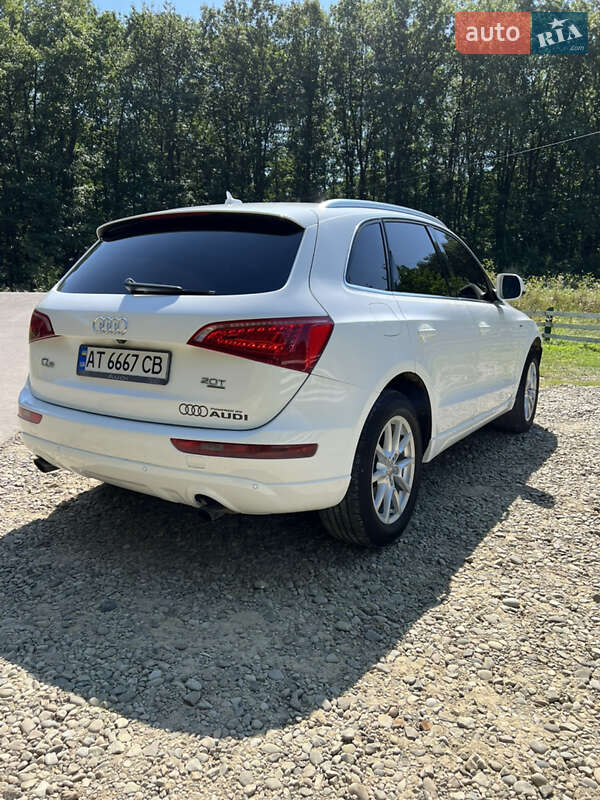 Внедорожник / Кроссовер Audi Q5 2011 в Ивано-Франковске