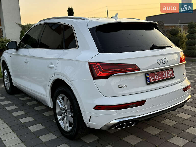 Внедорожник / Кроссовер Audi Q5 2022 в Стрые