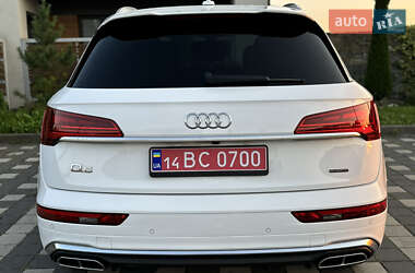 Внедорожник / Кроссовер Audi Q5 2022 в 