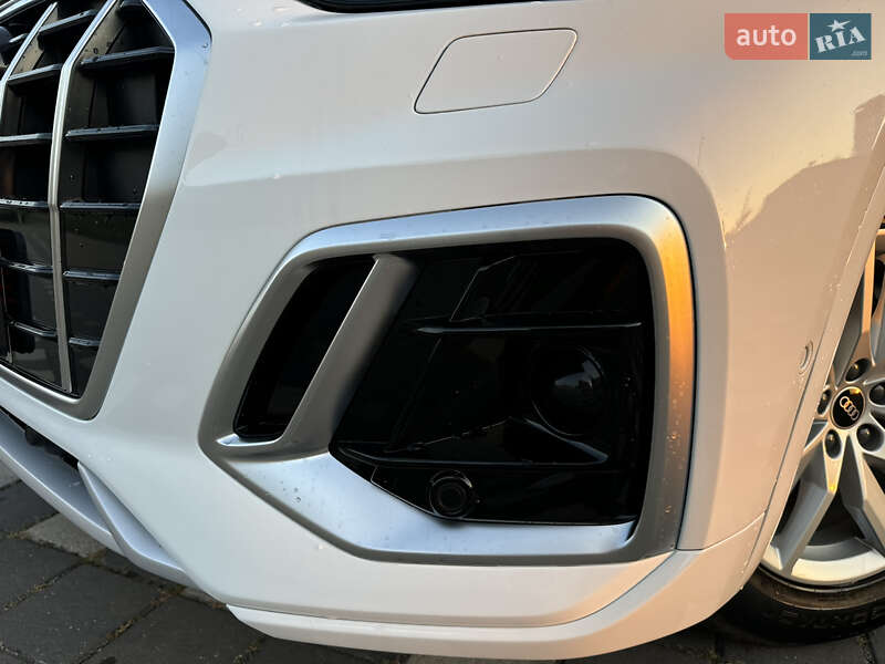 Внедорожник / Кроссовер Audi Q5 2022 в Стрые