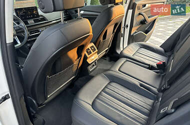 Внедорожник / Кроссовер Audi Q5 2022 в 