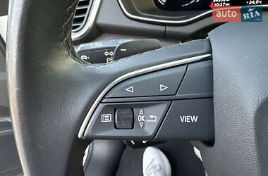 Внедорожник / Кроссовер Audi Q5 2022 в 