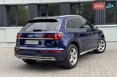 Внедорожник / Кроссовер Audi Q5 2021 в 